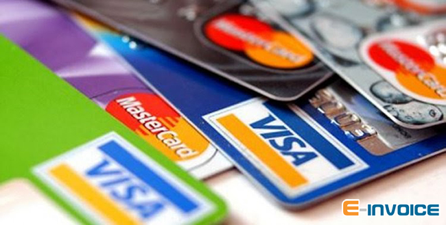 Thanh toán qua thẻ tín dụng hoặc thẻ ghi nợ